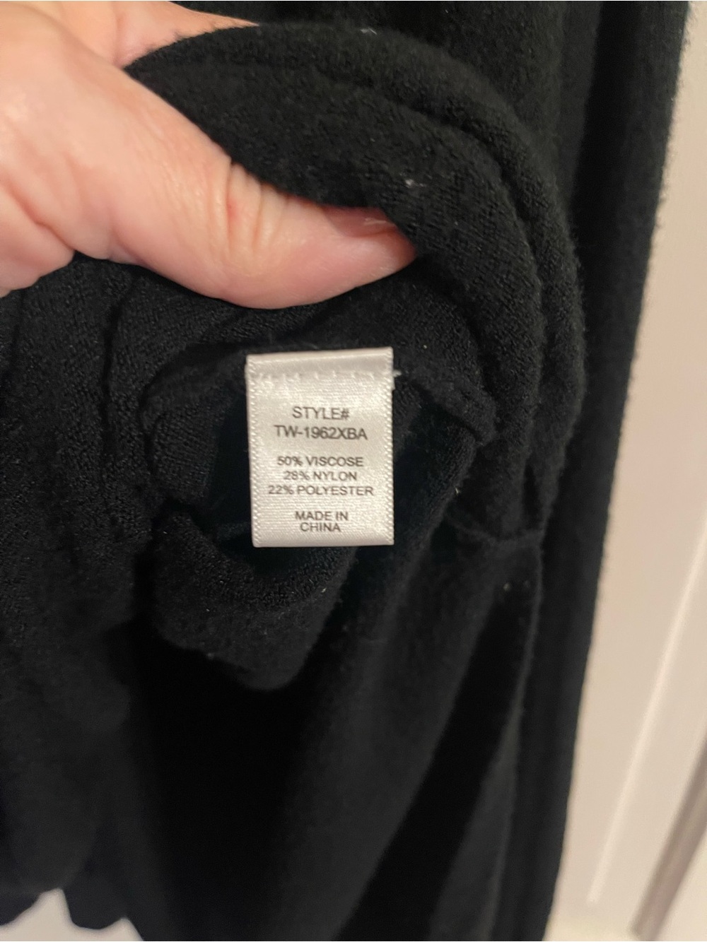 Zenana 1X long sweater with side slits - Picture 5 of 5